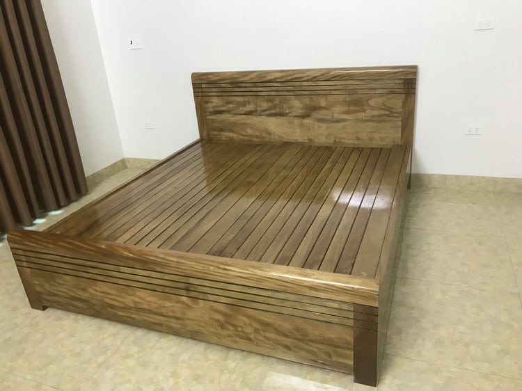 Mẫu giường gỗ tự nhiên Hà Nội đẹp