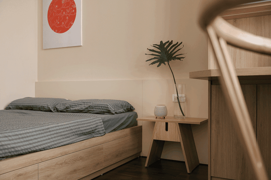 Giường ngủ chất liệu gỗ sồi mỹ tự nhiên