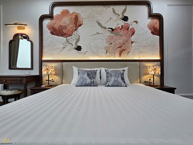 Phòng ngủ Indochine tinh tế, đậm dấu ấn Đông Dương.